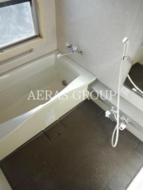 バス・シャワールーム　別部屋参考写真。