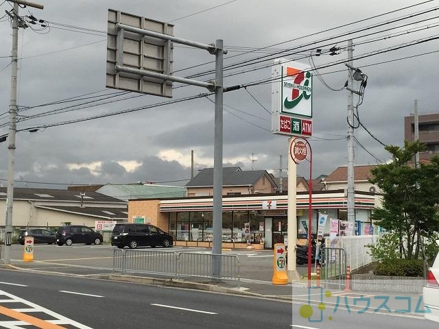 コンビニ　セブン-イレブン茨木上穂東町店（コンビニ）まで435m