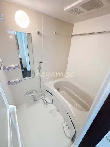 バス・シャワールーム　※同系型の写真になります。