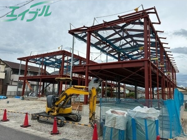 建物外観　建築中