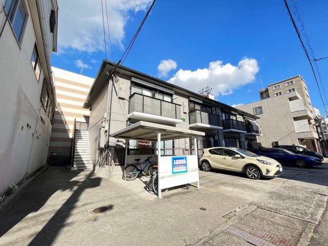 建物外観　外はこのようになっています