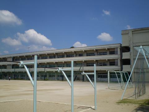 その他　吹田市立吹田第二小学校（その他）まで166m