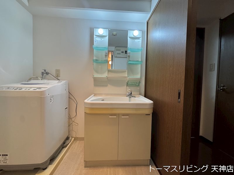 洗面設備　家具家電無