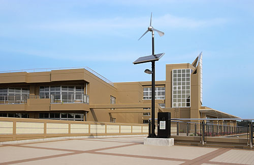 小学校　秋田市立勝平小学校（小学校）まで798m