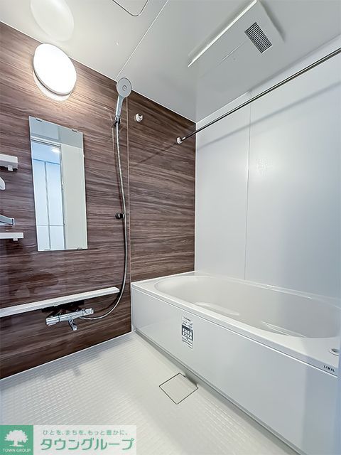 バス・シャワールーム　※写真は同タイプ住戸です。