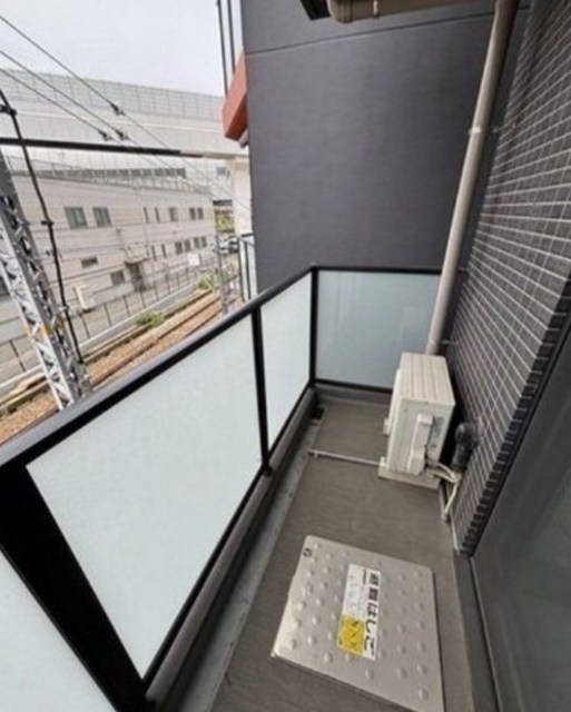 バルコニー　別部屋同仕様タイプ