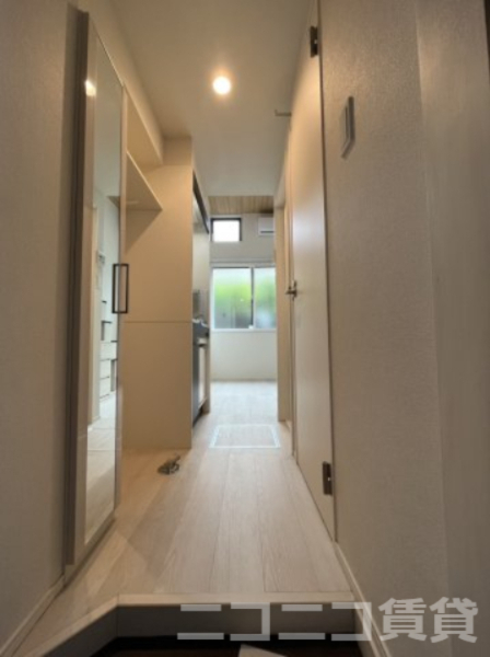 玄関　別号室イメージの為、現状を優先致します。
