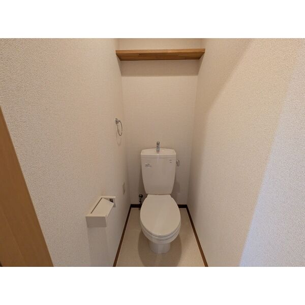 トイレ　同タイプの写真です