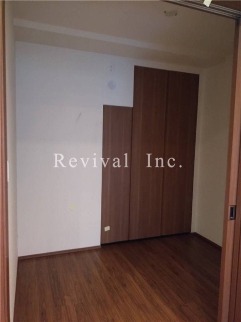 その他　各部屋に収納がございます