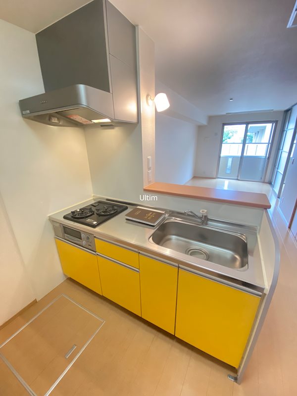 キッチン　※同タイプの他のお部屋です