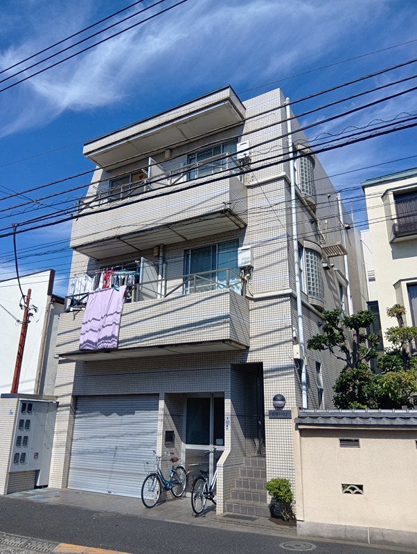 建物外観　鉄筋コンクリート造の賃貸マンション！
