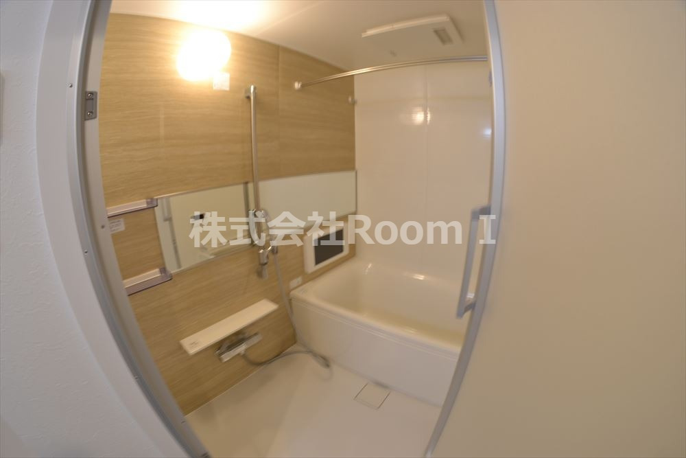 バス・シャワールーム　きれいなお風呂です