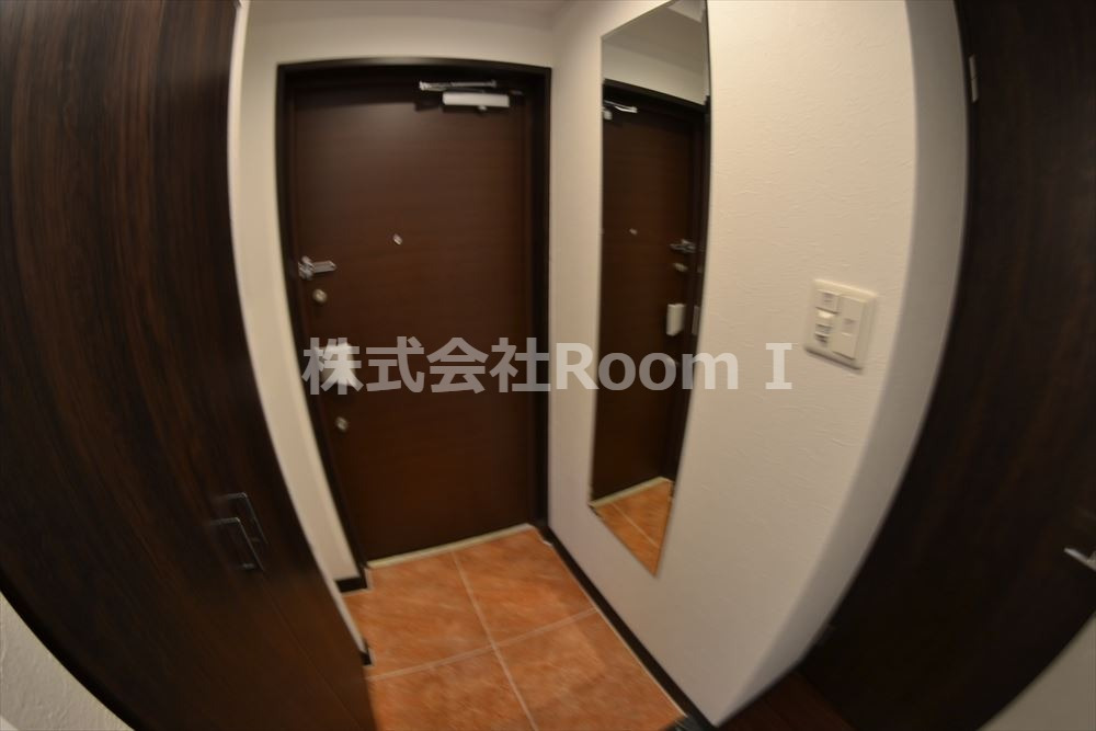 玄関　明るい玄関です