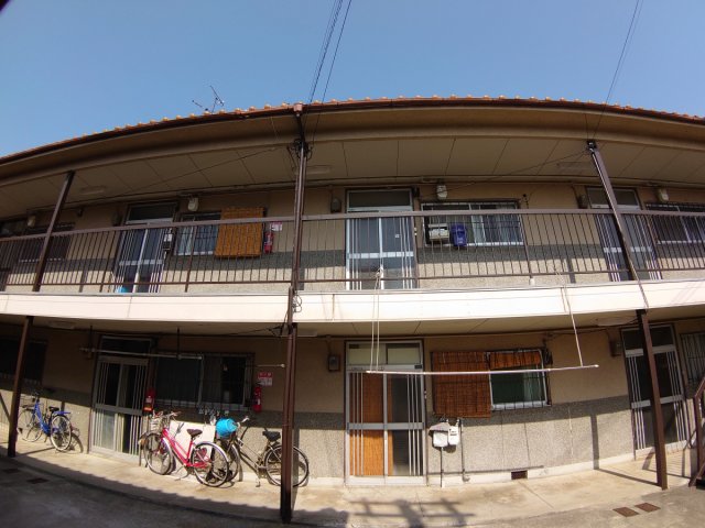 兵庫県伊丹市安堂寺町４（アパート）の賃貸物件の外観