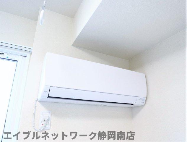 その他設備　エアコン付きで快適♪