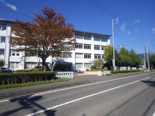 中学校　静岡市立竜爪中学校（中学校）まで224m