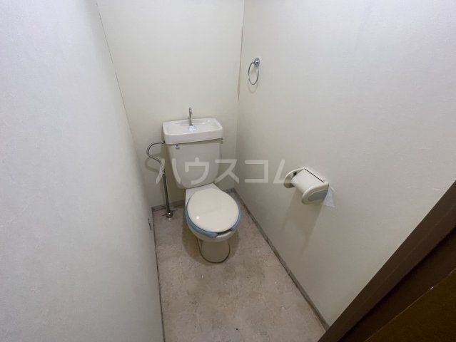 【名古屋市中川区一色新町のマンションのトイレ】