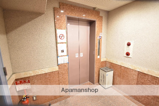 ロビー　ロビー