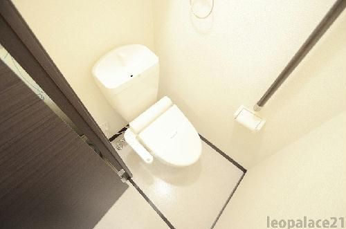 【福岡市博多区東那珂のアパートのトイレ】