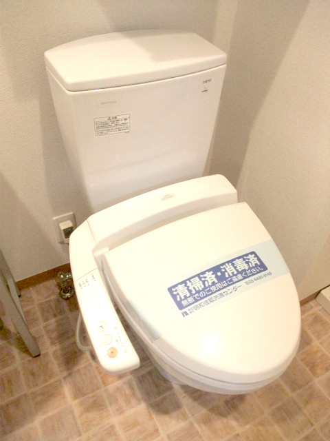 【練馬区旭丘のマンションのトイレ】