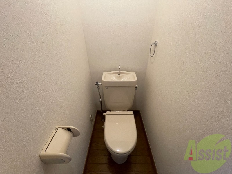 トイレ　トイレスペースも問題なく使用出来そうですね。