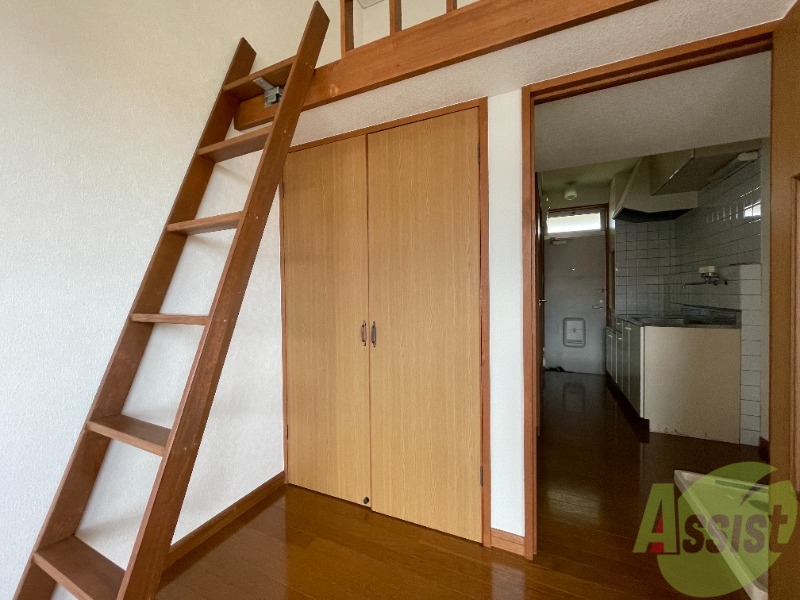 収納　収納スペースはこんな感じで大きさは十分ありますね。