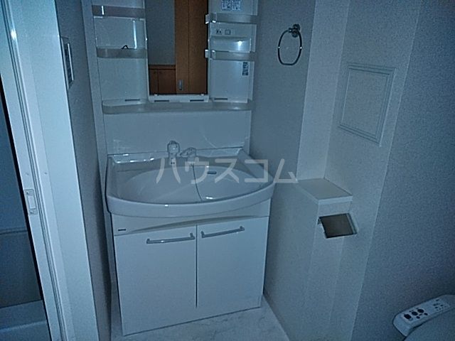 【名古屋市瑞穂区堀田通のマンションの洗面設備】