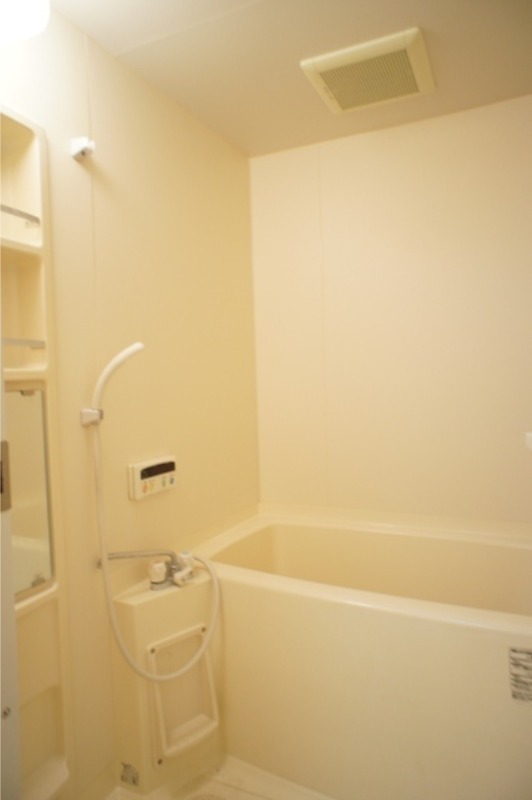 バス・シャワールーム　図面と現状に相違がある場合には現状を優先