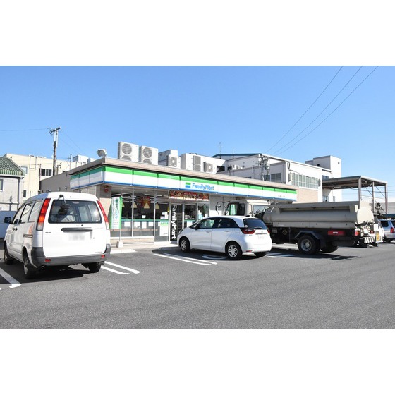 コンビニ　ファミリーマート守山瀬古一丁目店（コンビニ）まで350m