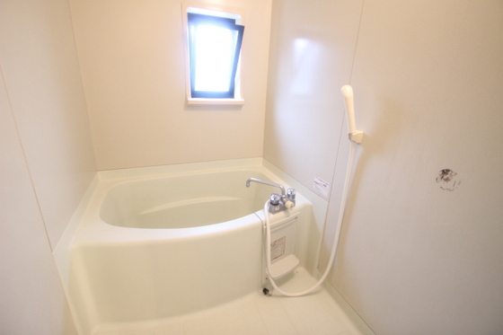 バス・シャワールーム　※別のお部屋の写真