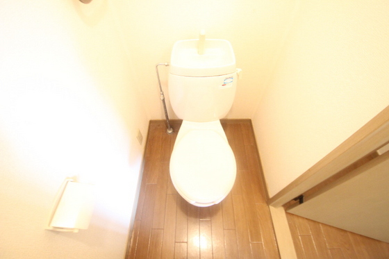 トイレ　※別のお部屋の写真