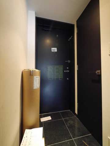 玄関　コンフォリア北参道　別階参考写真