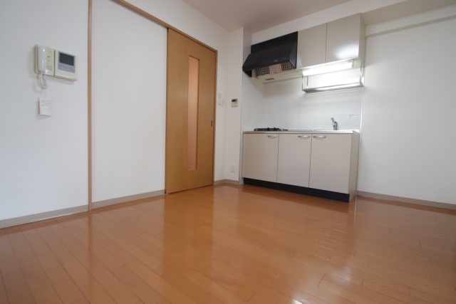 居室・リビング　※別室の参考写真の為、現況優先です。