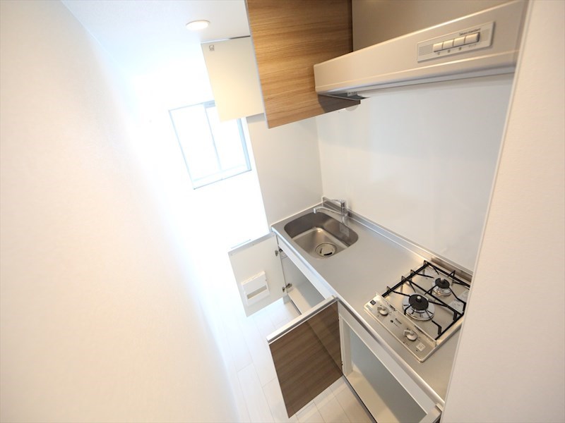 キッチン　システムキッチン（ガス2口コンロ付）