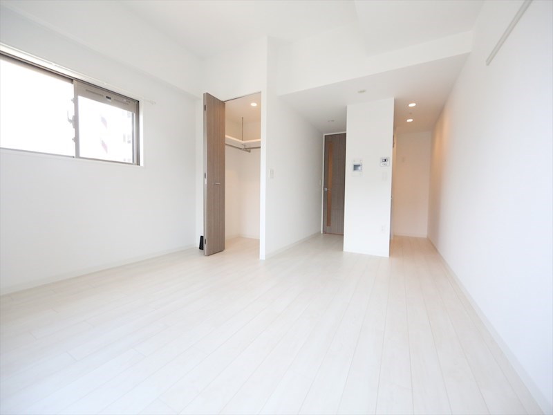 その他部屋・スペース　洋室12.5帖　ウォークインクローゼット（収納充実してます）