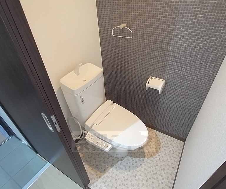 トイレ　清潔感のあるトイレです。