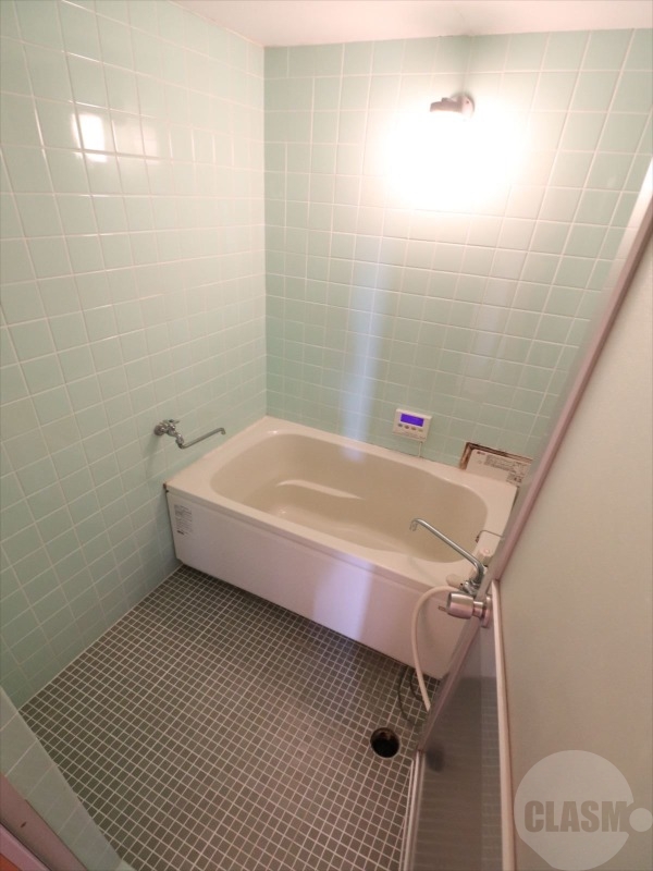 バス・シャワールーム　バスルーム