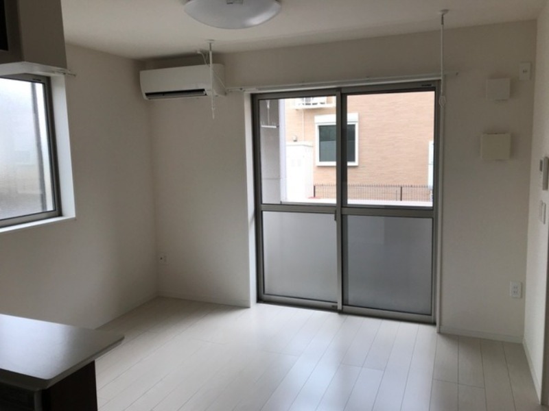 居室・リビング　図面と現状に相違がある場合には現状を優先