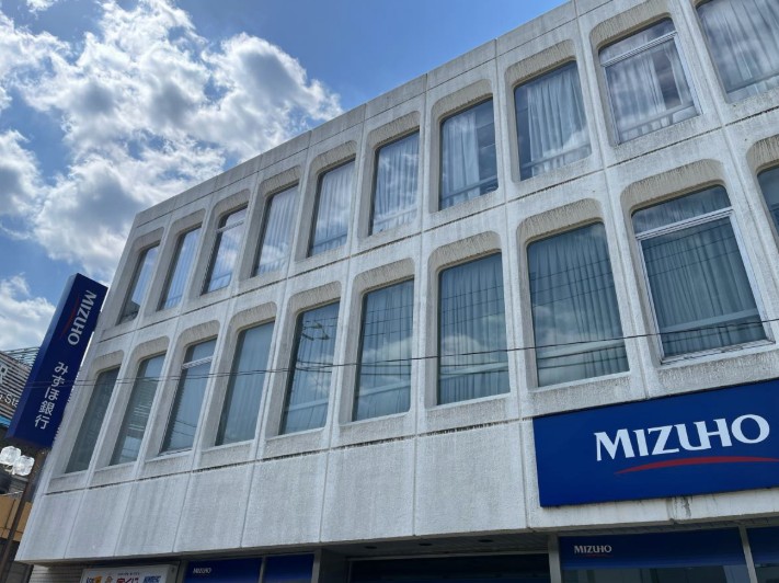 銀行　みずほ銀行北沢支店（銀行）まで1128m