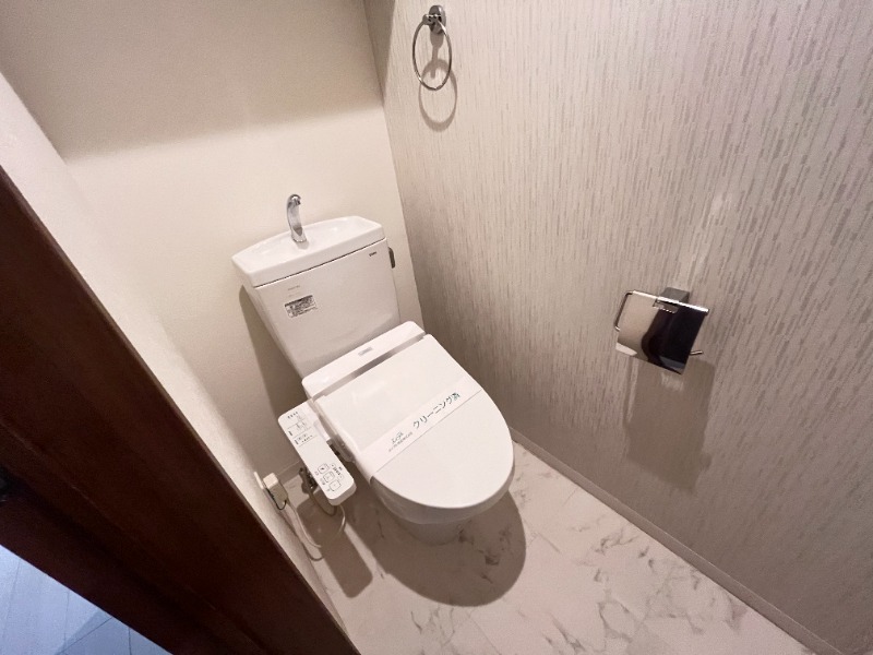 トイレ　別号室イメージ