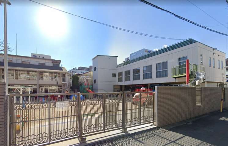 幼稚園・保育園　鶴見ぴよぴよ保育園（幼稚園・保育園）まで74m