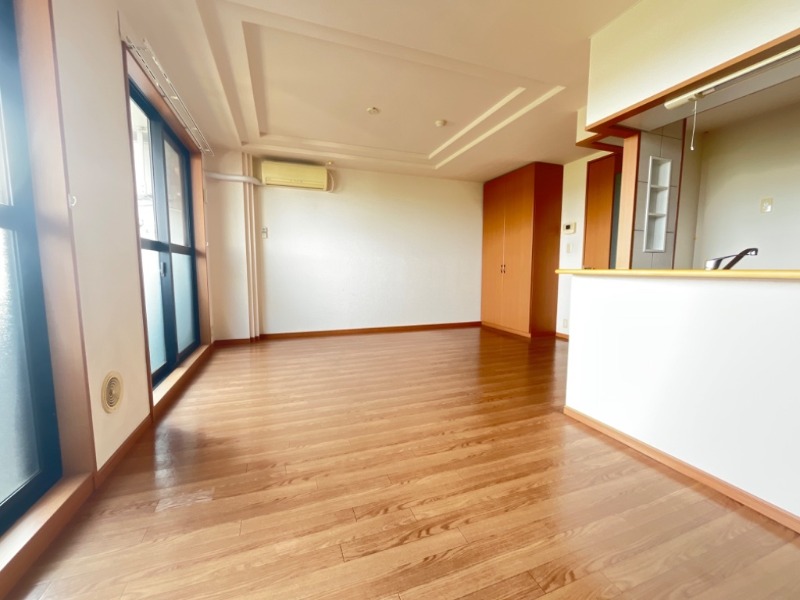 居室・リビング　図面と現状に相違がある場合には現状を優先