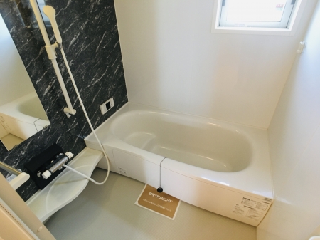 バス・シャワールーム　きれいなお風呂です