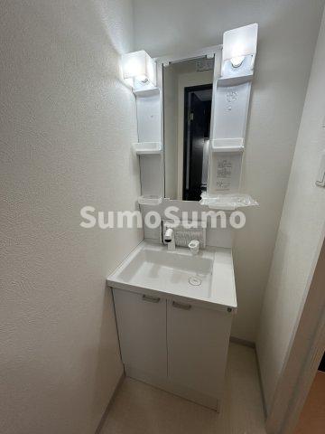 洗面設備　コンパクトで使いやすい洗面所