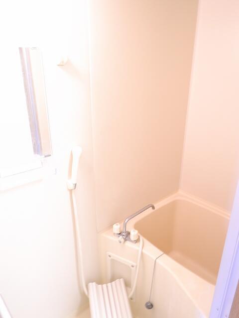 バス・シャワールーム　?