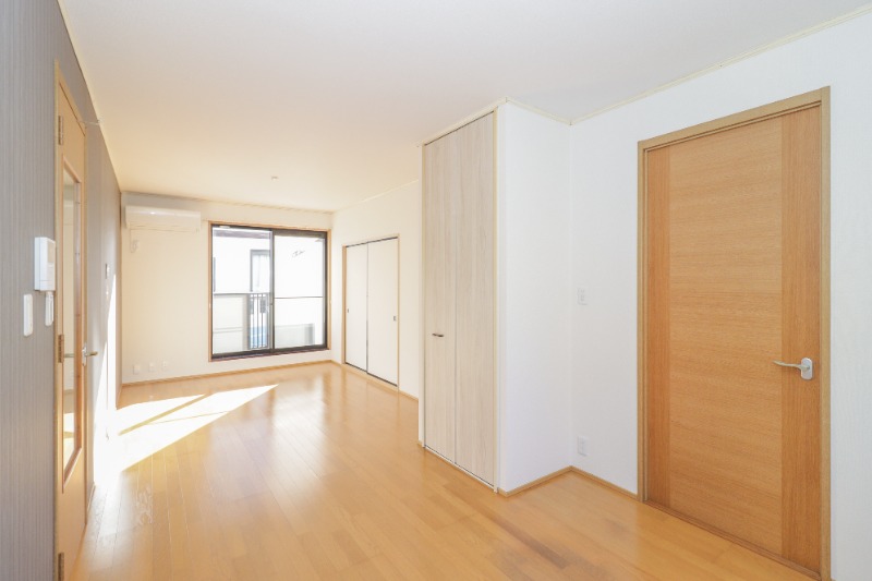 居室・リビング　図面と現状に相違がある場合には現状を優先