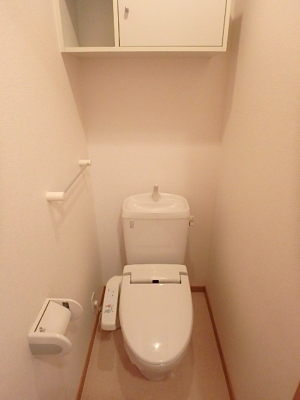 トイレ　図面と現状に相違がある場合には現状を優先