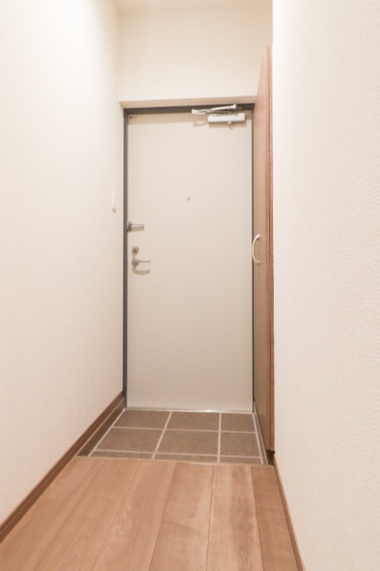 玄関　図面と現状に相違がある場合には現状を優先