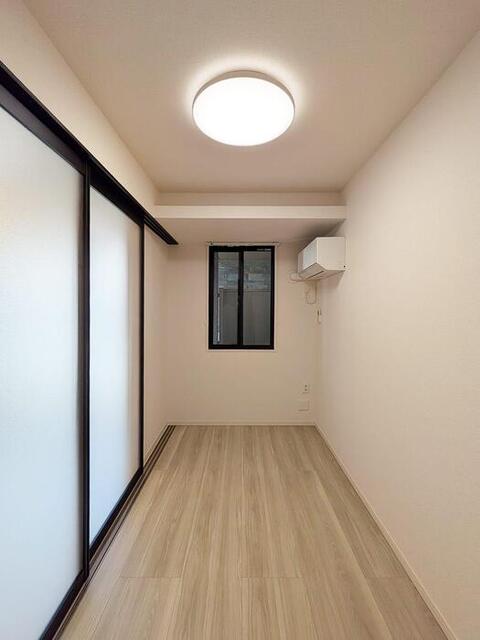 居室・リビング　洋室(2)