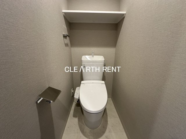 トイレ　洗浄・暖房前座など快適機能を搭載